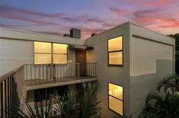 Picture of 20401 NE 30Th Ave # 8, Aventura, FL 33180