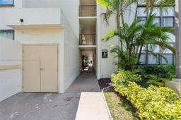 Picture of 20401 NE 30Th Ave # 8, Aventura, FL 33180