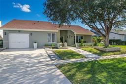 Picture of 16780 Redwood Way, Weston, FL 33326