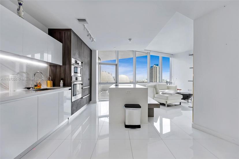 Picture of 851 NE 1 Ave # 1202, Miami FL 33132