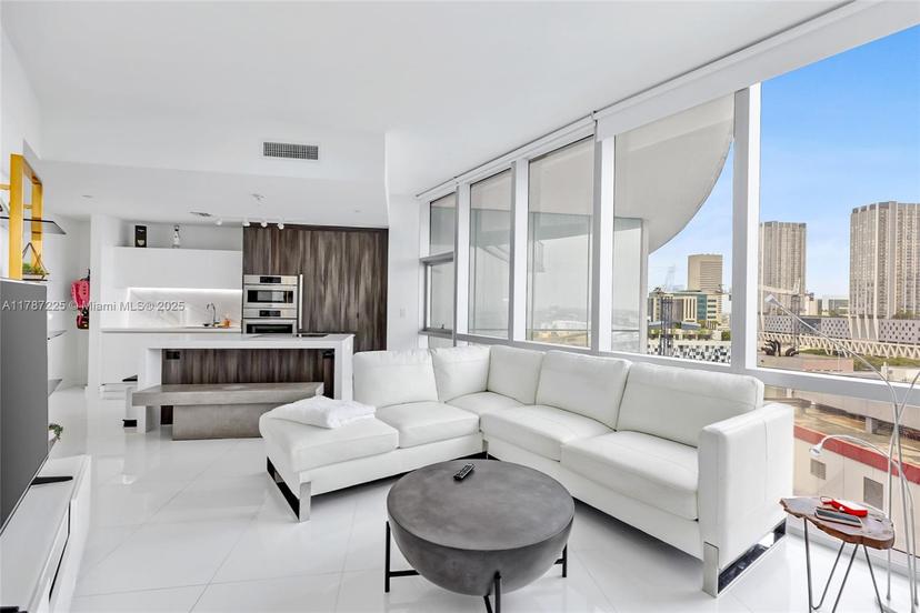 Picture of 851 NE 1 Ave # 1202, Miami FL 33132