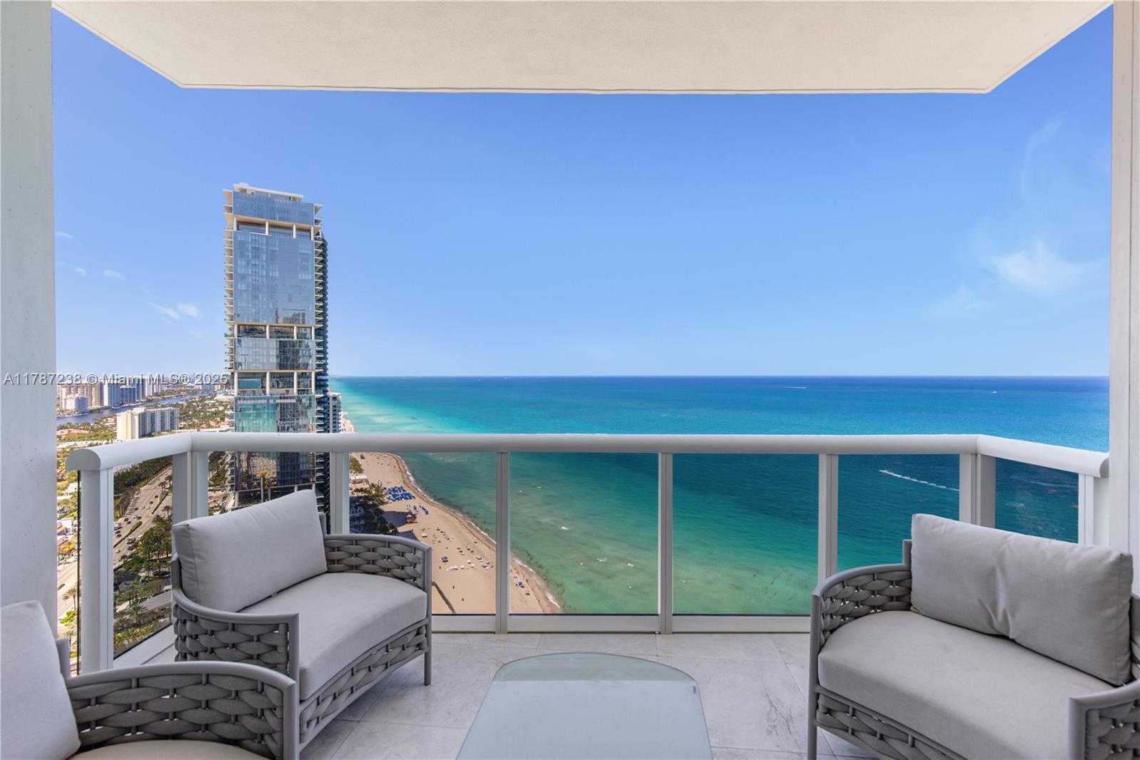 Picture of 18201 Collins Ave # 4606, Sunny Isles Beach, FL 33160