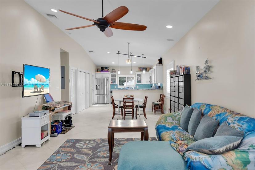 Picture of 460 Lime Dr, Key Largo FL 33037