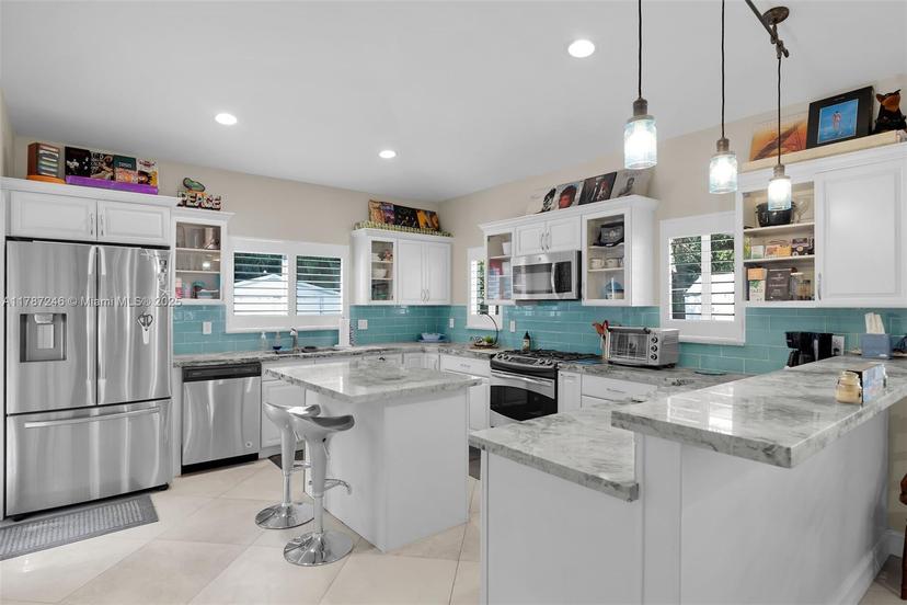 Picture of 460 Lime Dr, Key Largo FL 33037