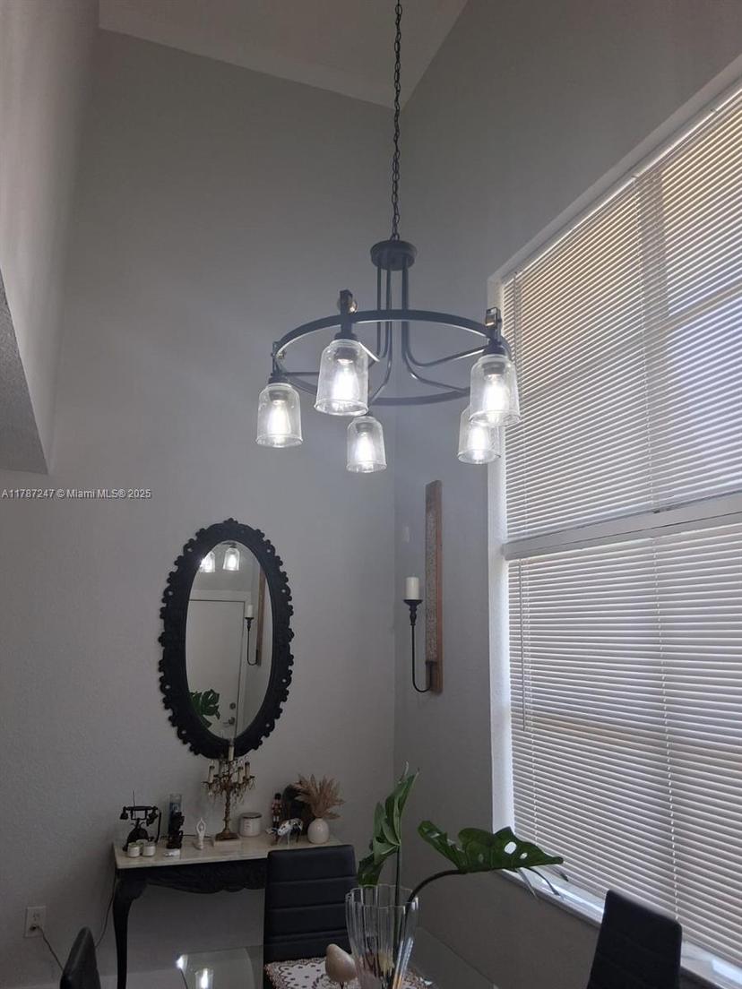 Picture of 8013 W 6Th Ave # K, Hialeah FL 33014