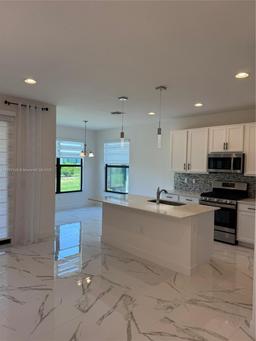 Picture of 12612 SW Green Creek Dr, Port St. Lucie, FL 34987