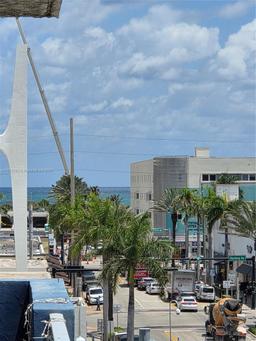 Picture of 7101 Byron Ave # 504, Miami Beach, FL 33141