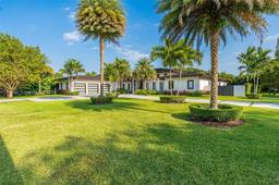 Picture of 9150 SW 124Th St, Miami, FL 33176