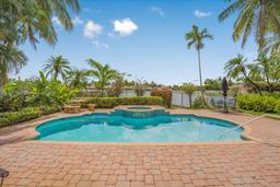 Picture of 1525 Victoria Isle Way, Weston, FL 33327