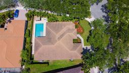 Picture of 3848 Oak Ridge Cir, Weston, FL 33331