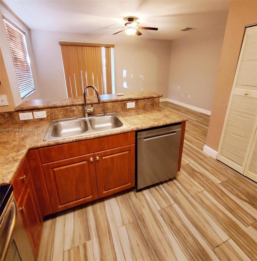 Picture of 9219 SW 227Th St # 12, Cutler Bay FL 33190