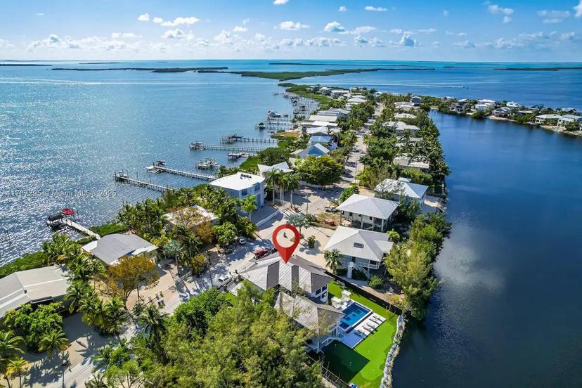 Picture of 32 N Bounty Ln, Key Largo FL 33037