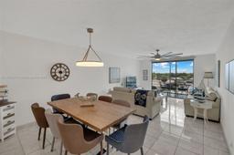 Picture of 2861 Somerset Dr # 404, Lauderdale Lakes, FL 33311