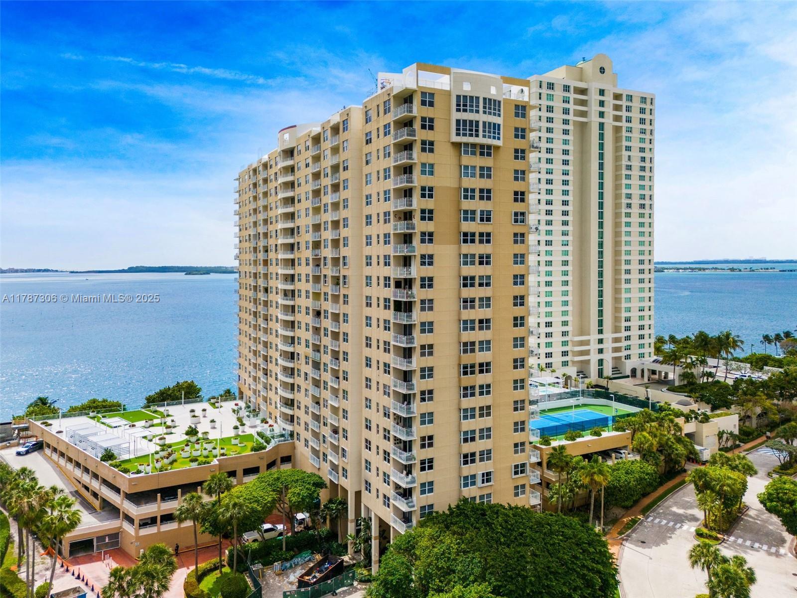 Picture of 770 Claughton Island Dr # 1501, Miami, FL 33131