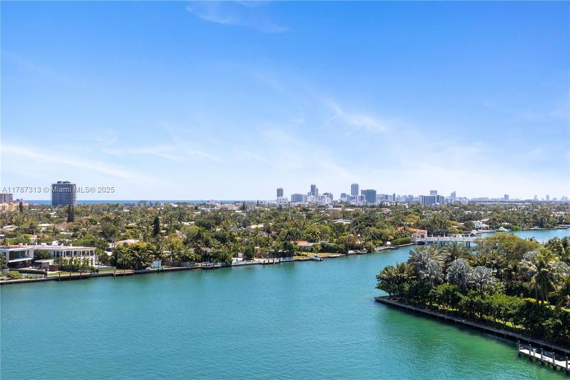 Picture of 9102 W Bay Harbor Dr # 10D, Bay Harbor Islands FL 33154