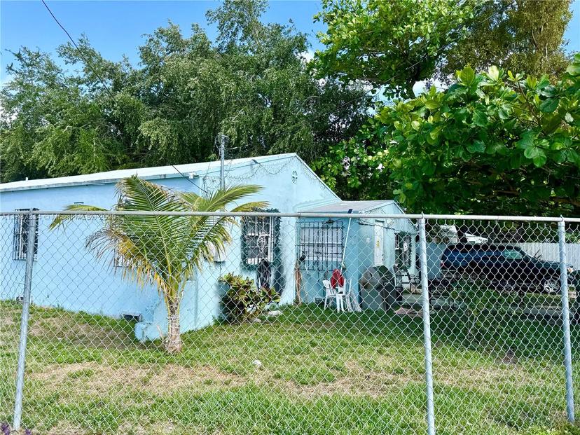 Picture of 6400 NW 1St Pl, Miami FL 33150
