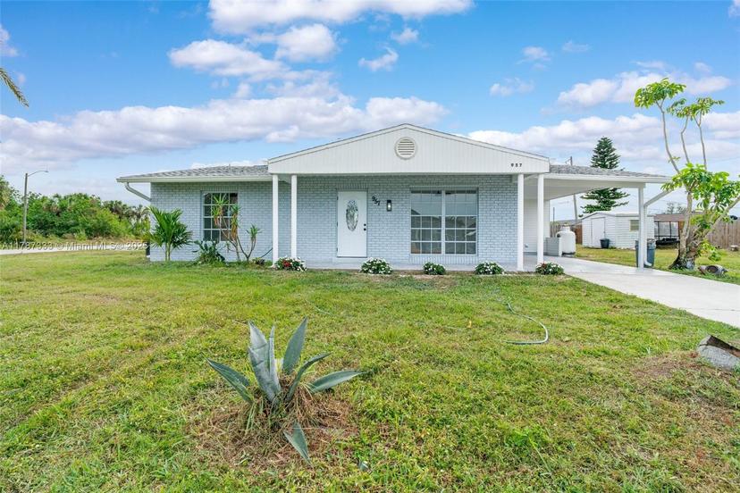 Picture of 957 Great Falls Ter Nw, Port Charlotte FL 33948