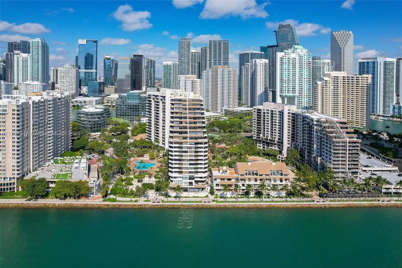 Picture of 520 Brickell Key Dr # A201, Miami FL 33131