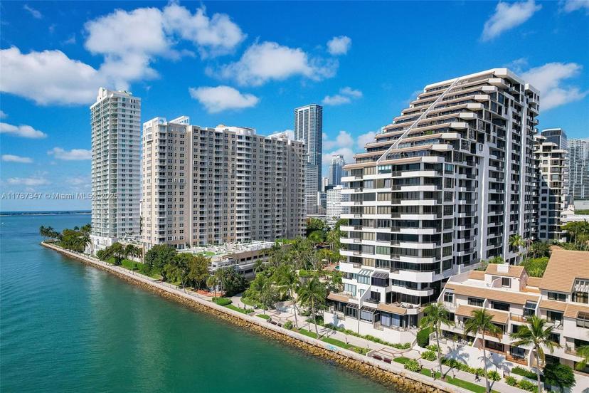 Picture of 520 Brickell Key Dr # A201, Miami FL 33131