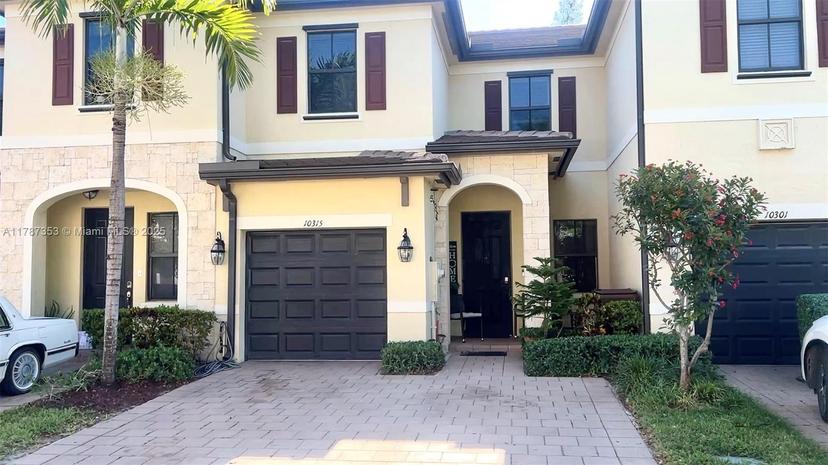 Picture of 10315 W 32Nd Ln, Hialeah FL 33018
