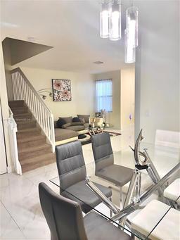 Picture of 10315 W 32Nd Ln, Hialeah, FL 33018