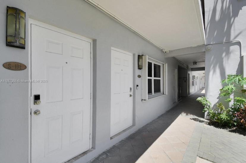 Picture of 2600 S Ocean Dr # S111, Hollywood FL 33019