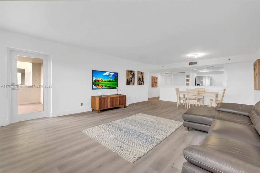 Picture of 3200 Port Royale Dr N # 704, Fort Lauderdale FL 33308