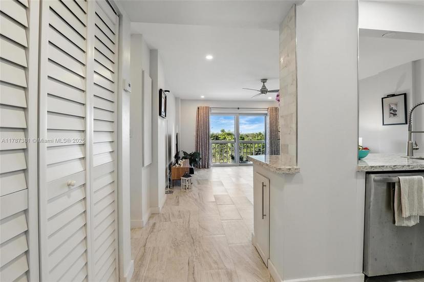 Picture of 1831 NE 38Th St # 402, Oakland Park FL 33308