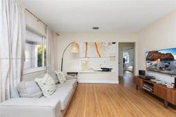Picture of 1080 NW 134Th St, North Miami, FL 33168