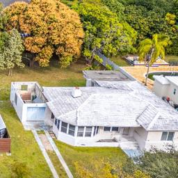 Picture of 739 NE 111Th St, Biscayne Park, FL 33161