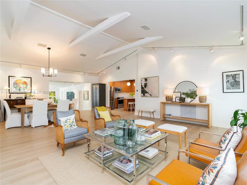 Picture of 5510 San Vicente St, Coral Gables FL 33146