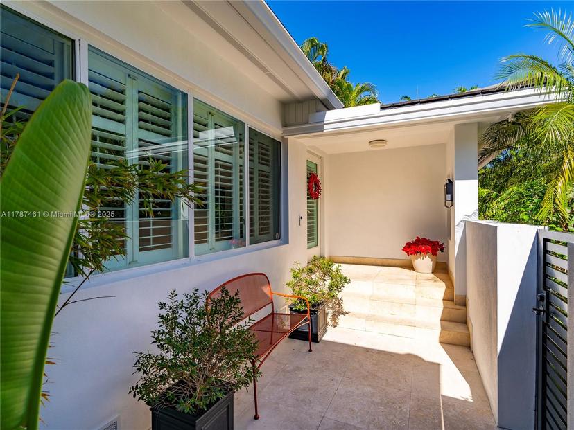 Picture of 5510 San Vicente St, Coral Gables FL 33146