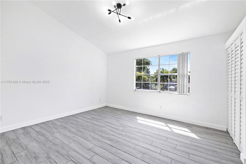 Picture of 2917 NW Belmont Ln # 2917, Cooper City FL 33026