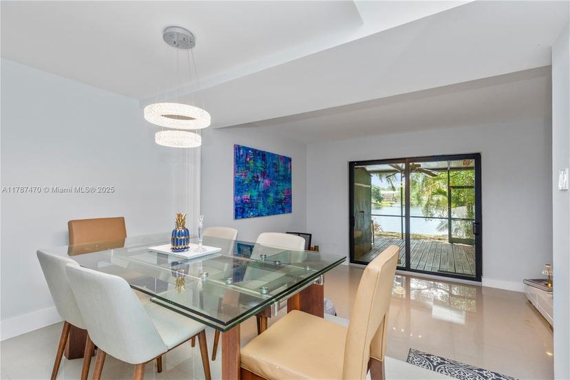 Picture of 8956 Palm Tree Ln # 8956, Pembroke Pines FL 33024