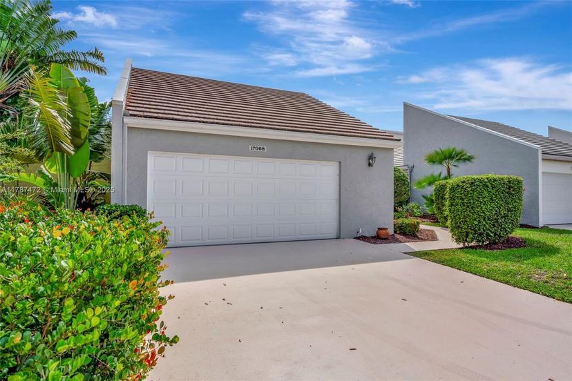 Picture of 17068 Traverse Cir, Jupiter FL 33477