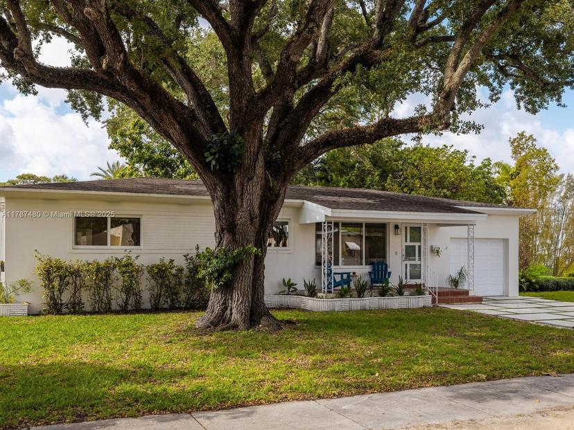 Picture of 310 NE 127Th St, North Miami FL 33161