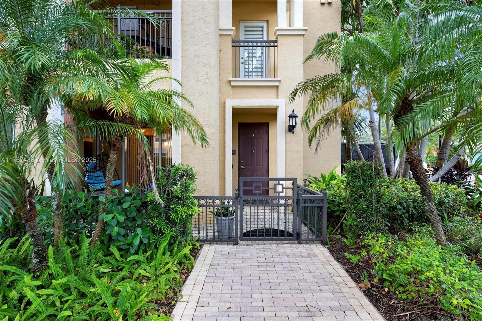 Picture of 3055 NW 126Th Ave # 107, Sunrise, FL 33323