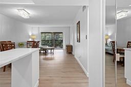 Picture of 5900 NW 44Th St # 412, Lauderhill, FL 33319