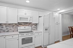 Picture of 5900 NW 44Th St # 412, Lauderhill, FL 33319