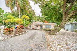 Picture of 218 SW 14Th Ct, Fort Lauderdale, FL 33315