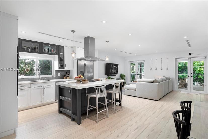 Picture of 3231 Monegro St, Coral Gables FL 33134