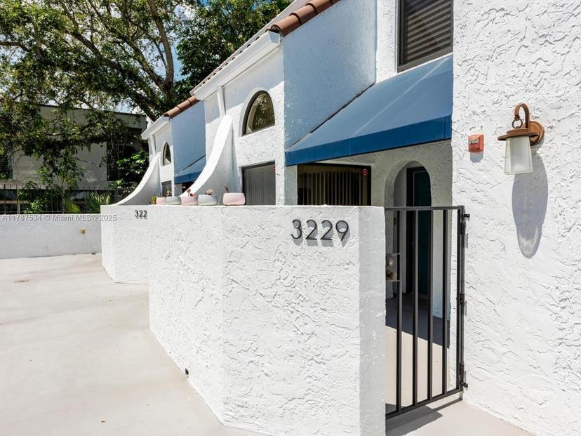 Picture of 3229 Mary St # 2, Miami FL 33133