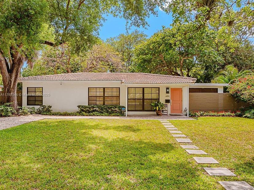 Picture of 430 NE 132Nd Ter, North Miami FL 33161