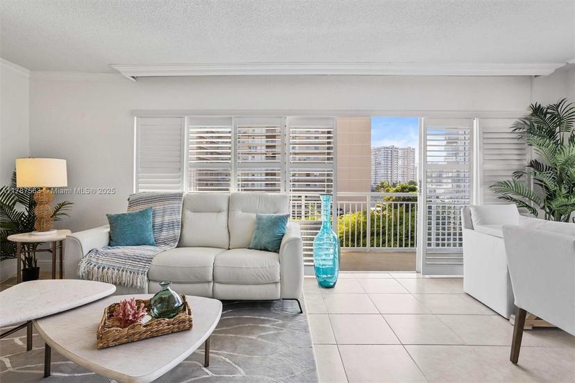 Picture of 126 Golden Isles Dr # 42A, Hallandale Beach FL 33009