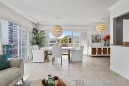 Picture of 126 Golden Isles Dr # 42A, Hallandale Beach, FL 33009