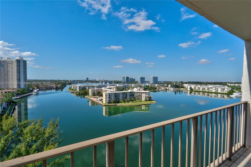 Picture of 18151 NE 31St Ct # 1511, Aventura FL 33160