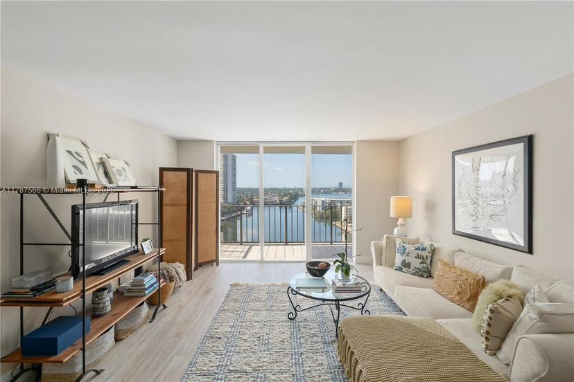 Picture of 18151 NE 31St Ct # 1511, Aventura FL 33160