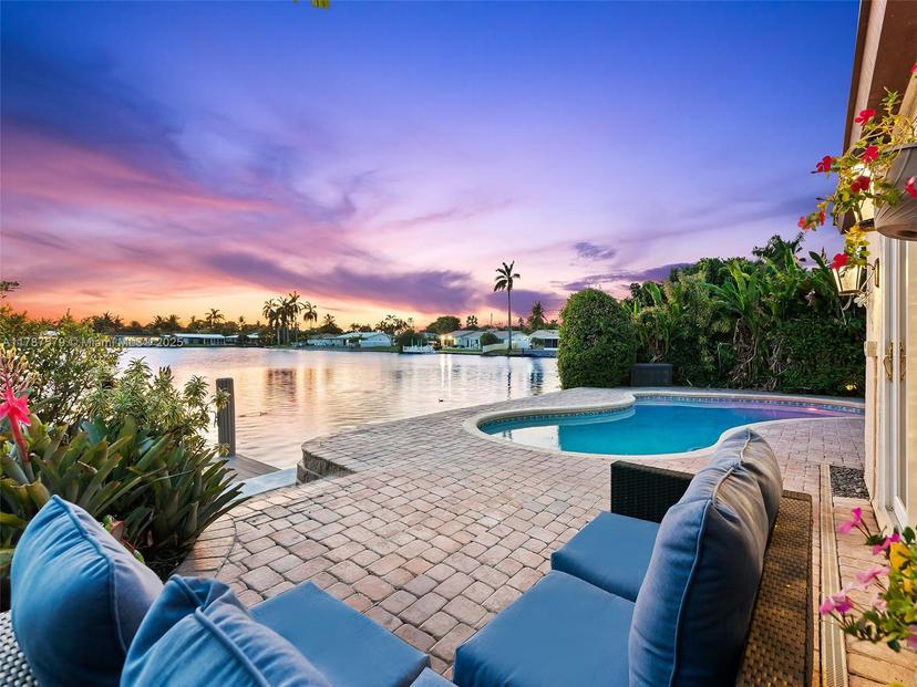 Picture of 4231 NE 16Th Ave, Oakland Park FL 33334