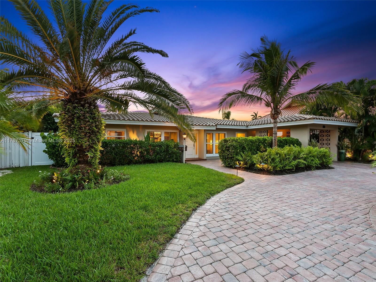 Picture of 4231 NE 16Th Ave, Oakland Park, FL 33334