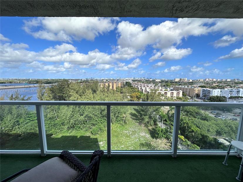 Picture of 5077 NW 7Th St # 1217, Miami FL 33126